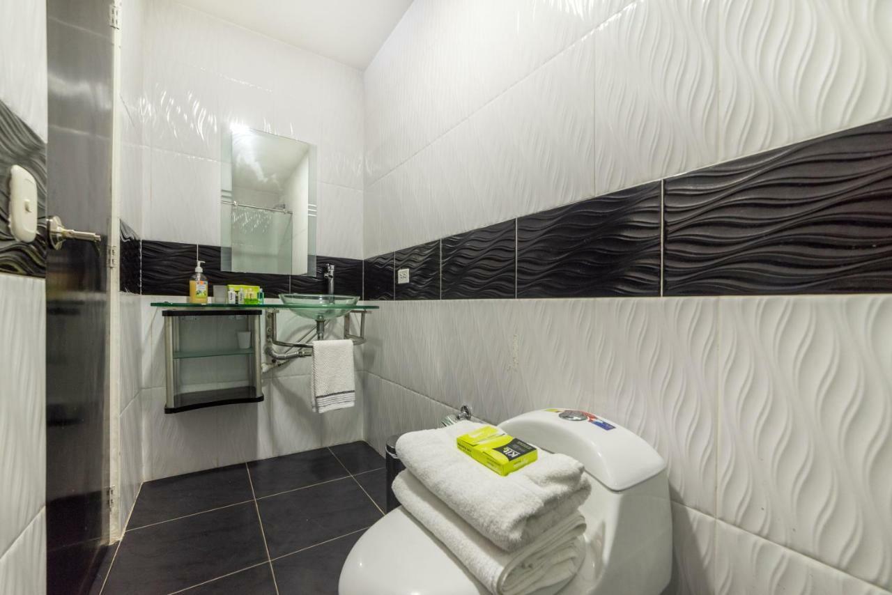 Hotel Green Park Кали Экстерьер фото